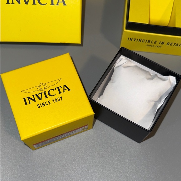 Invicta Empty Yellow Watch Box Set - Picture 2 of 5
